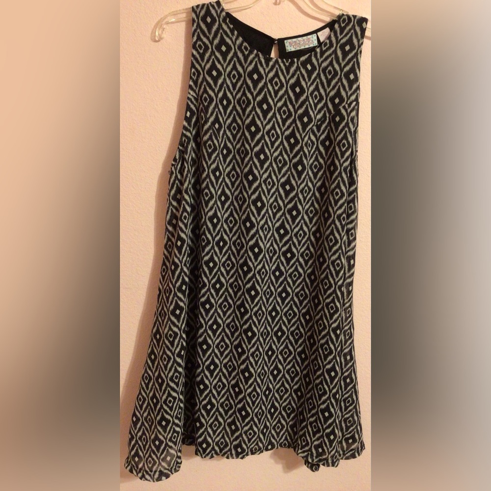 Pink cattlelac black white midi lined dress size XXl